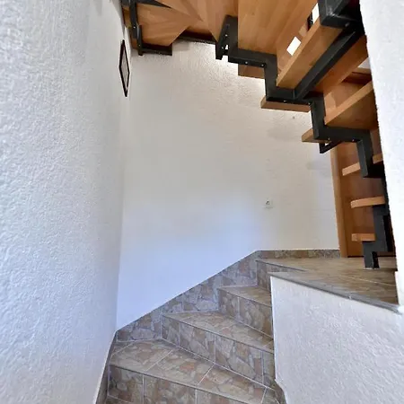 Dropuljic House Holiday home *