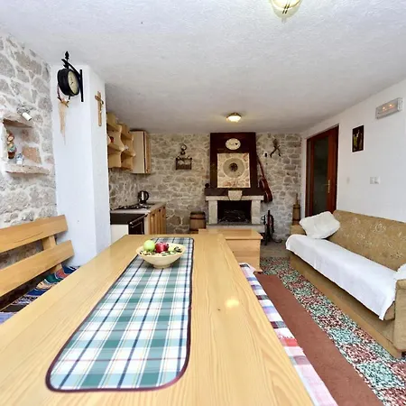 Dropuljic House Gornji Prolozac